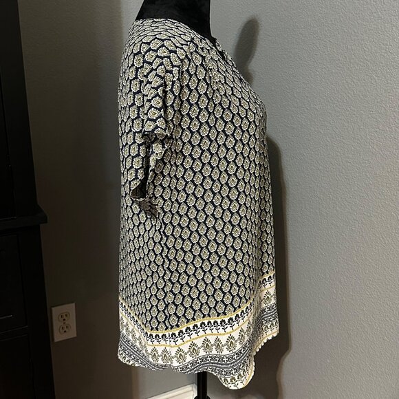 Banana Republic Womens Blouse Large Dolman Sleeve Navy Cream Geometric Print - Picture 5 of 8